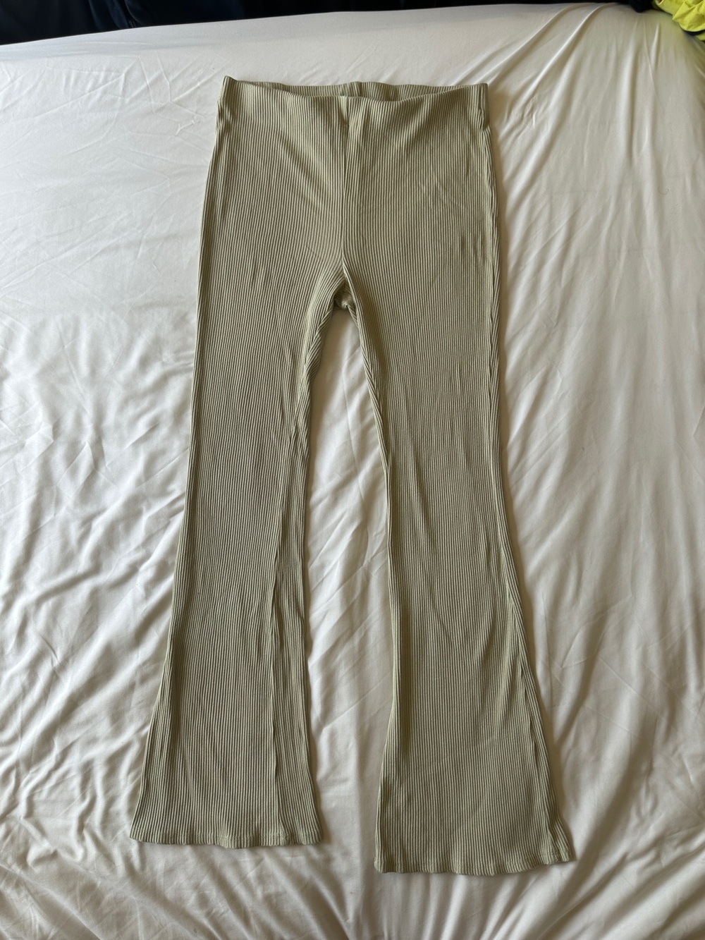 Ribbed Flare Leggings in Light Sage Green